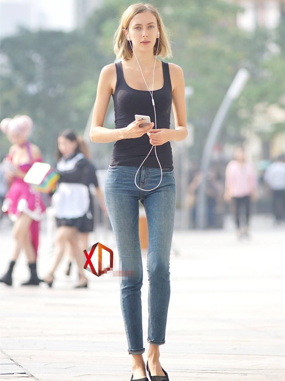 泛亚电竞：德媒调查：拜仁球迷欧冠最想踢里