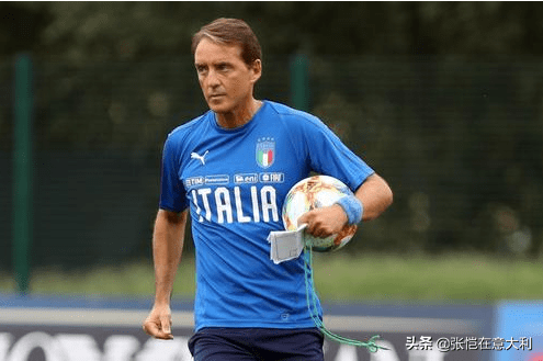 
意大利主帅：欧洲杯应扩编 每队23人增加到26或27人：泛亚电竞平台(图11)